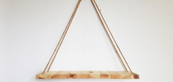 Hanging shelves 