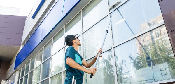 Building window cleaning 