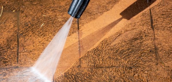 How to clean brick paving