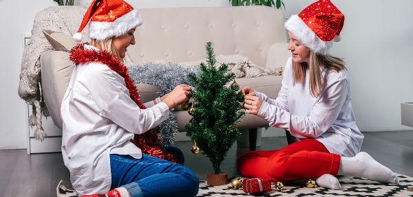 How To Decorate A Small Living Room For Christmas