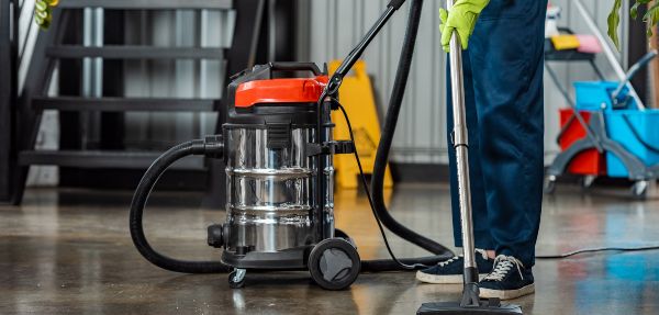 What do commercial cleaning services cost?