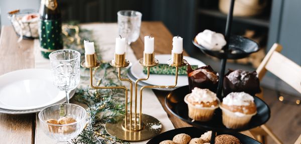 Christmas table decorations