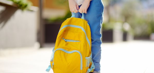 Health issues related to heavy school bags