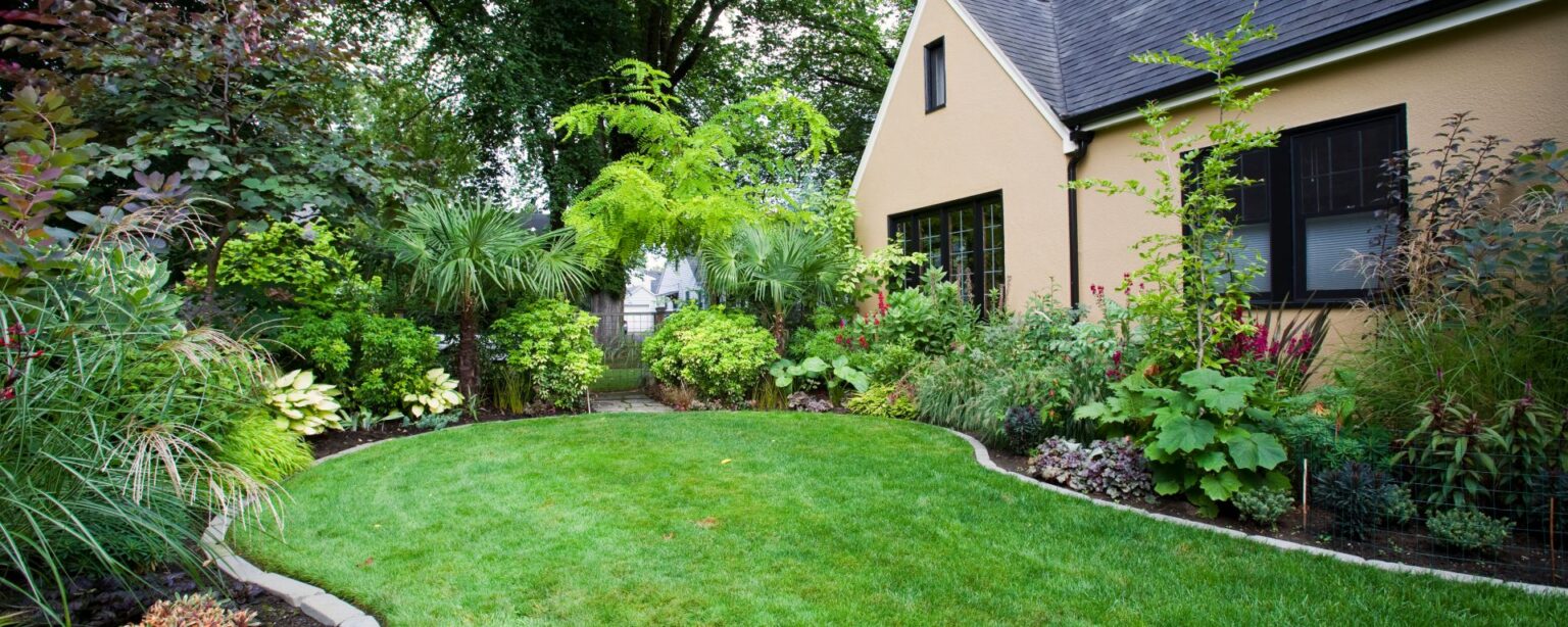 How to Prepare Your Garden for Winter: Essential Tasks and Tips ...