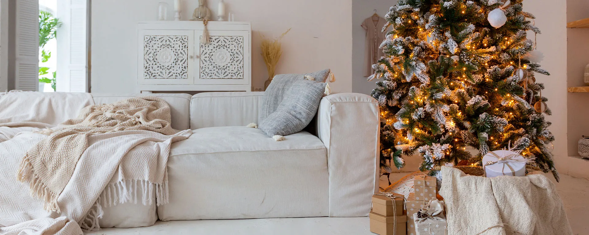 Tips to Maintain a Clean Home Amidst Festive Season Chaos