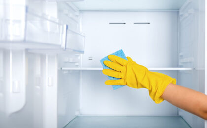 5 Steps to Properly Deep Clean Your Fridge