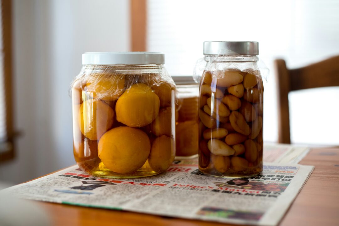 Summer produce storage: Best solutions for storing fresh produce in the summer heat.