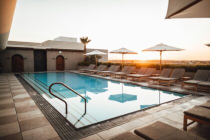 pool cleaning in summer