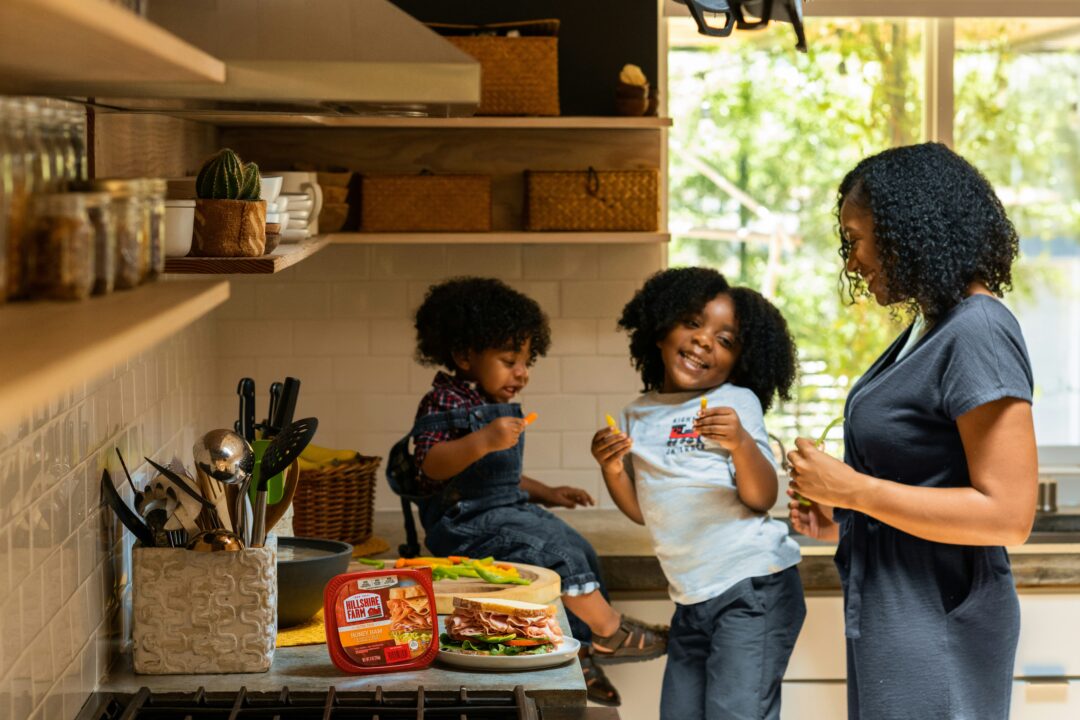 5 Ways to make Mom’s life easier this month (and beyond)